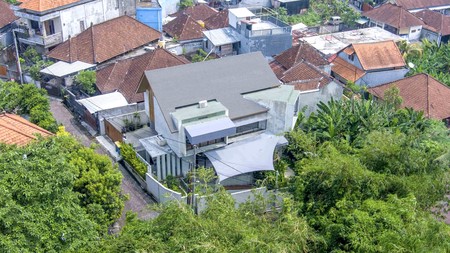 Stunning House Freehold In Padonan Canggu Bali