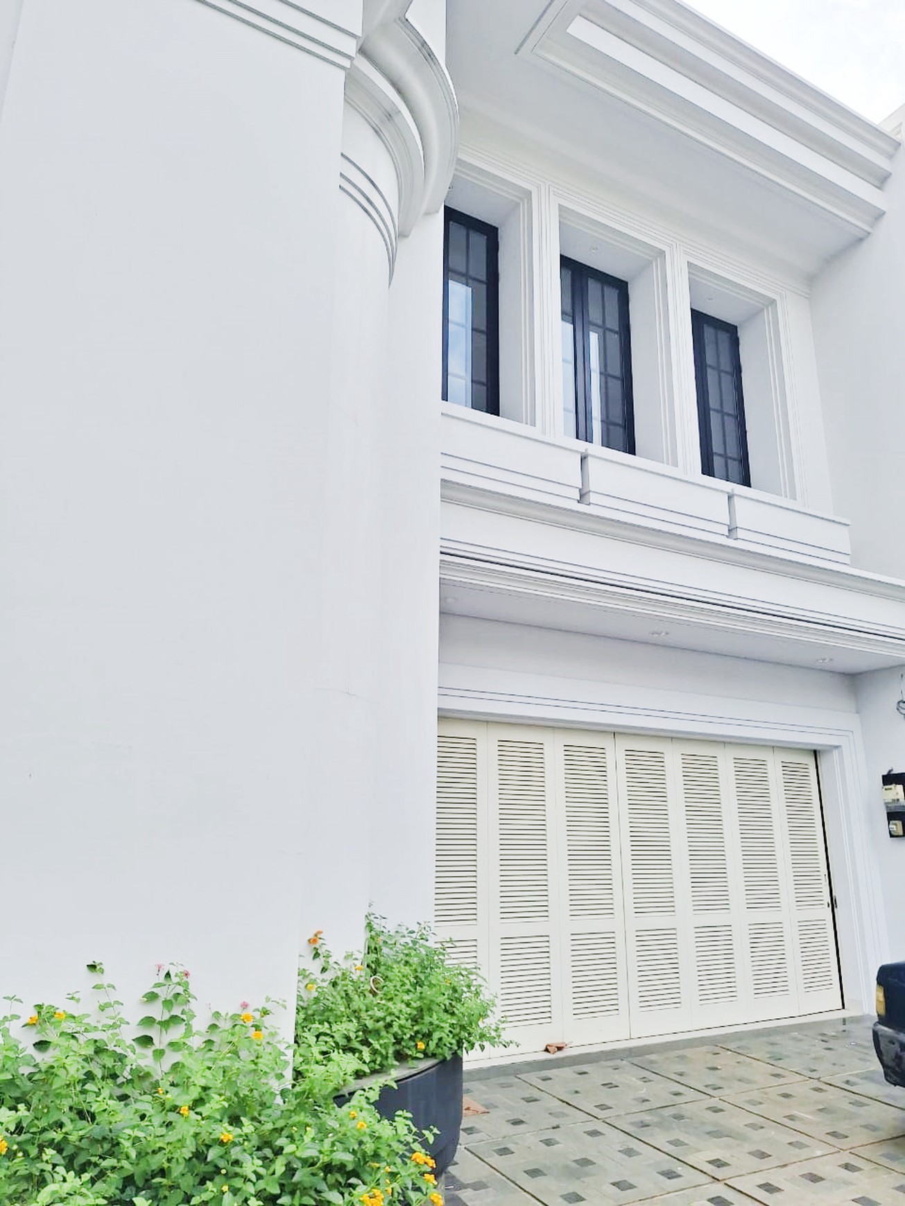 Rumah Bagus Siap Huni Asri di Taman Metro Alam, Pondok Indah, Jakarta Selatan