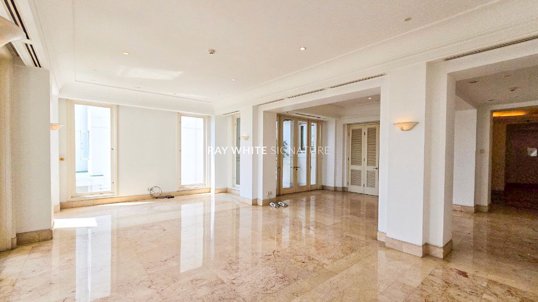 Disewakan Apartemen di The Residences at Dharmawangsa Kebayoran Baru