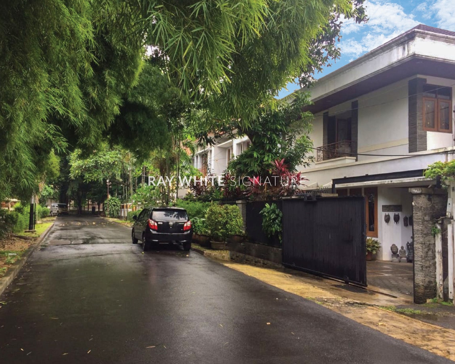 Rumah Tinggal Kawasan Ex Menteri dan Duta Besar di Patra Kuningan