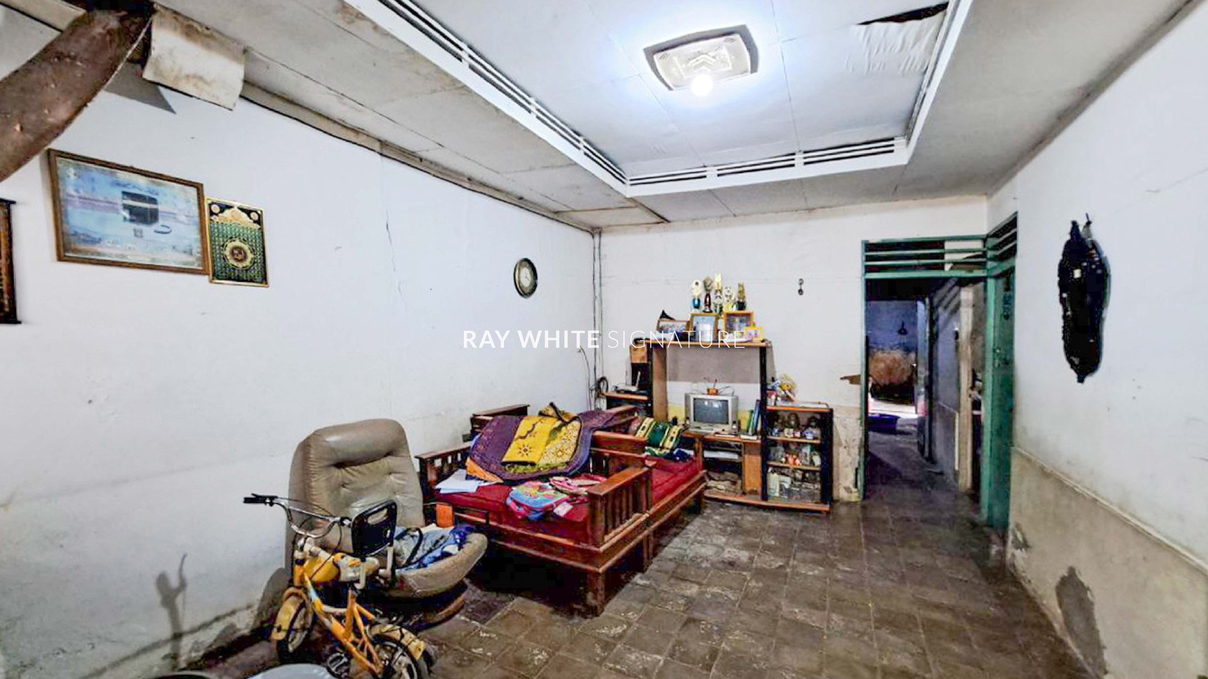 Dijual Rumah Hitung Tanah di Radio Dalam Jakarta Selatan