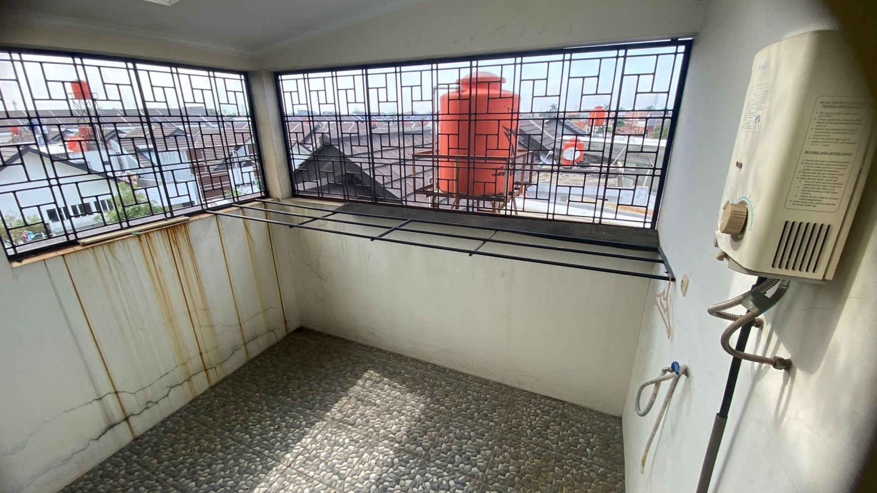 Rumah Hitung Tanah Area Cipete