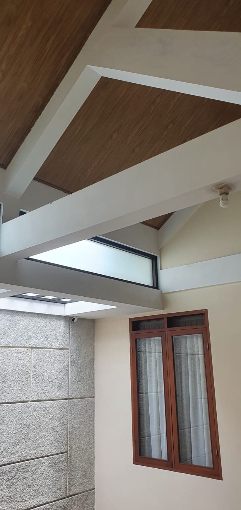 Rumah Bagus Siap Huni dan Posisi Hook @Mertilang, Bintaro.