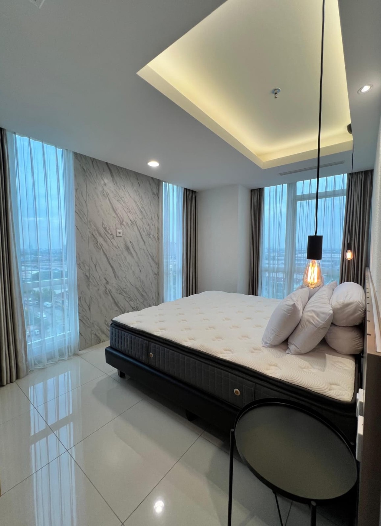Apartemen The Kensington Twr Clifford, Kelapa Gading Luas 79m2