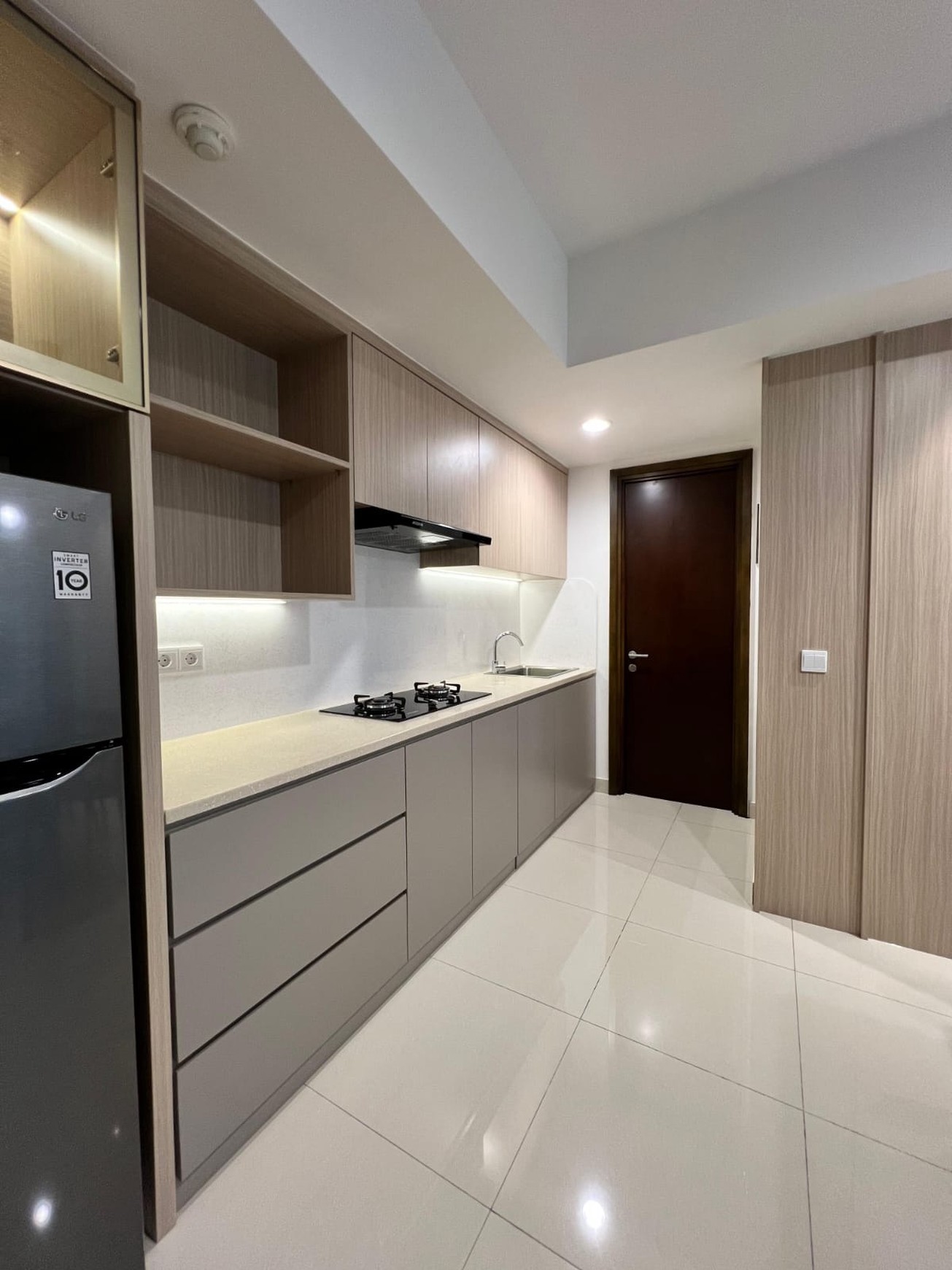 Apartemen The Kensington Twr Clifford, Kelapa Gading Luas 79m2