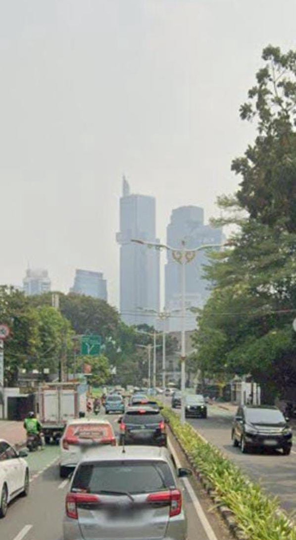 Di jual Rumah 2 lantai Komersial, Menteng Jakarta Pusat