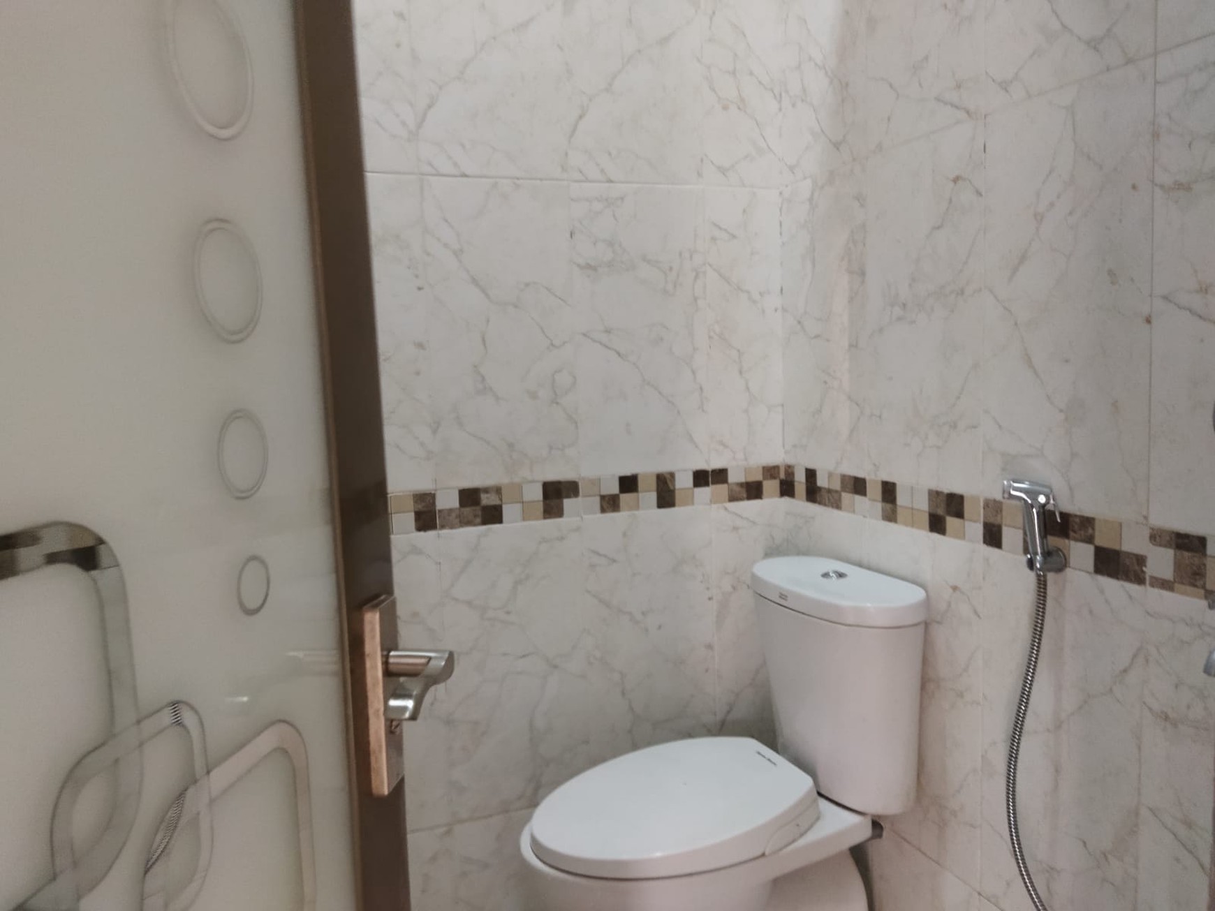 Rumah Asri Semi Furnished di Cihideung Parongpong