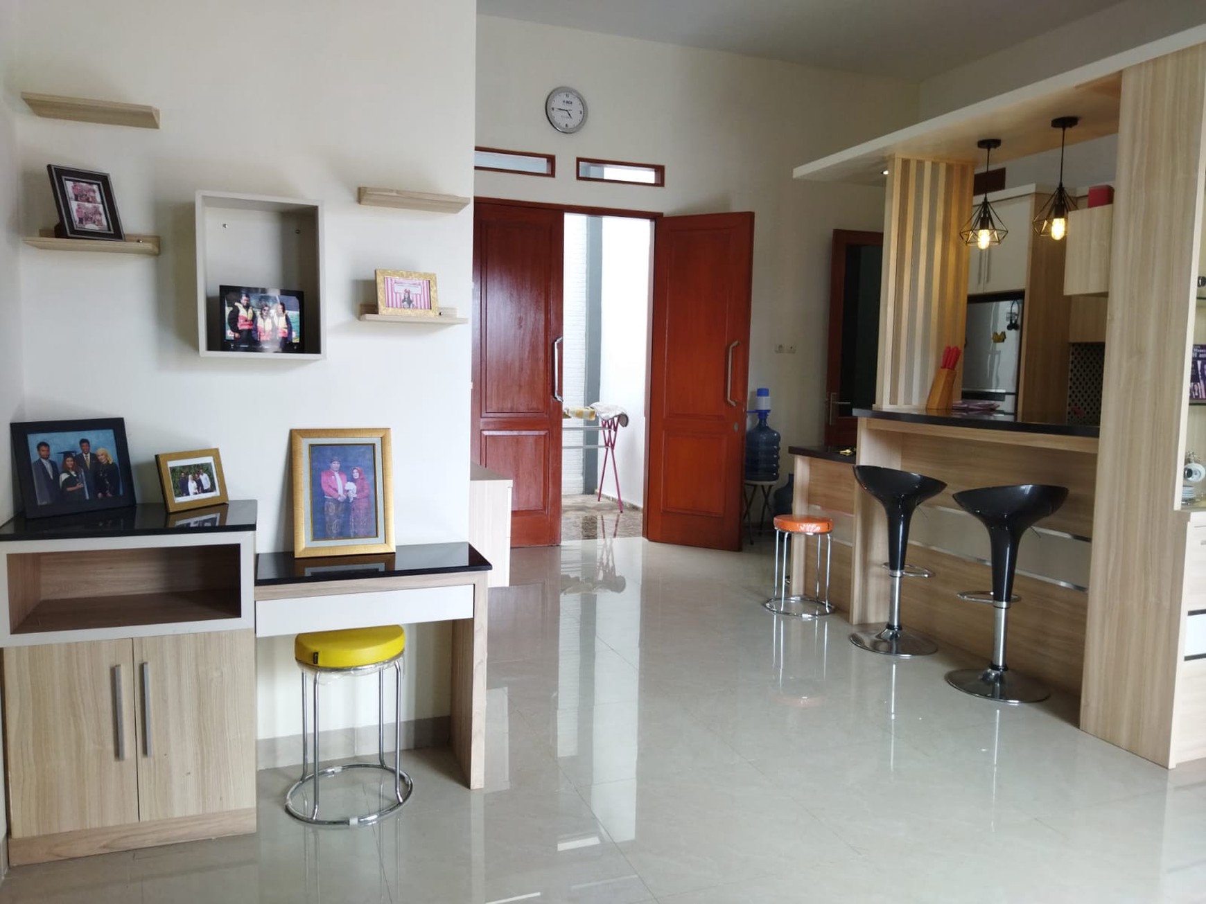 Rumah Asri Semi Furnished di Cihideung Parongpong