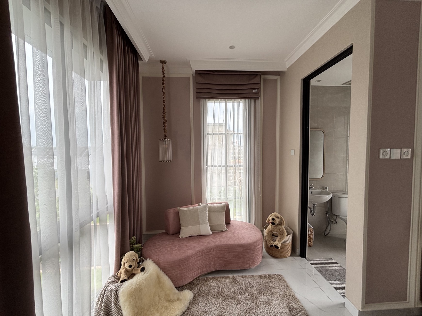 Brunnera CBD Citra Gran Rumah 2 Lantai di Cibubur