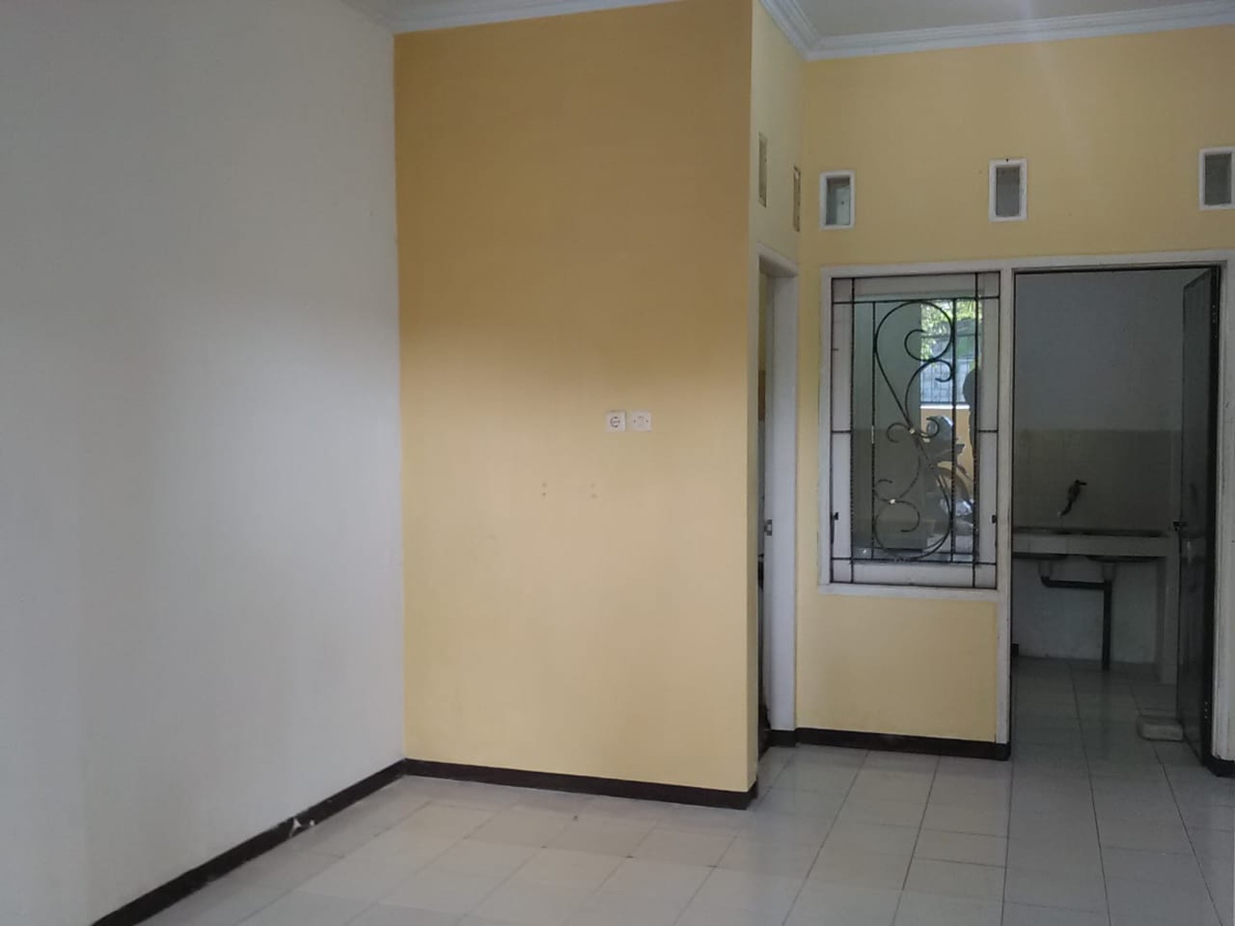 Rumah Rungkut Gunung Anyar dijual murah cepat