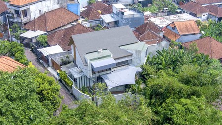 Stunning House Freehold In Padonan Canggu Bali