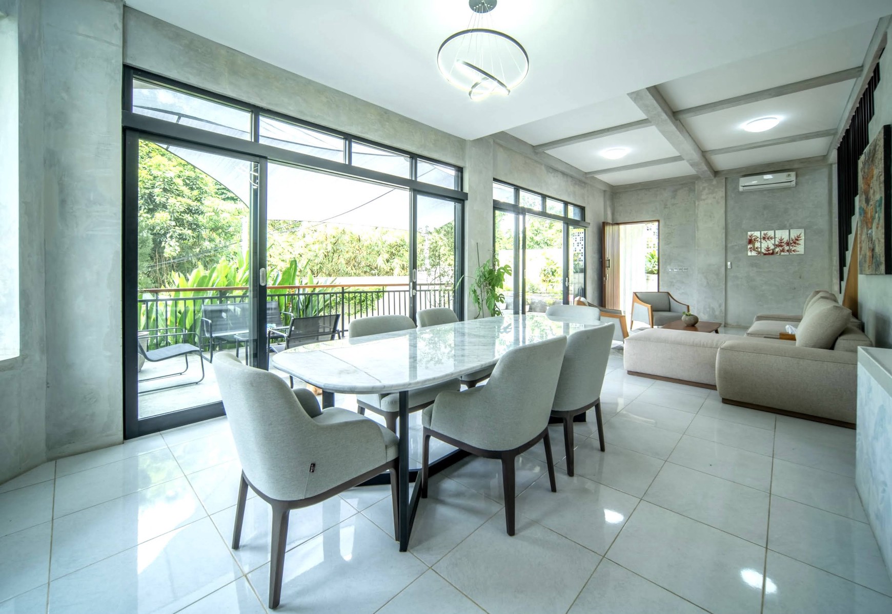 Stunning House Freehold In Padonan Canggu Bali
