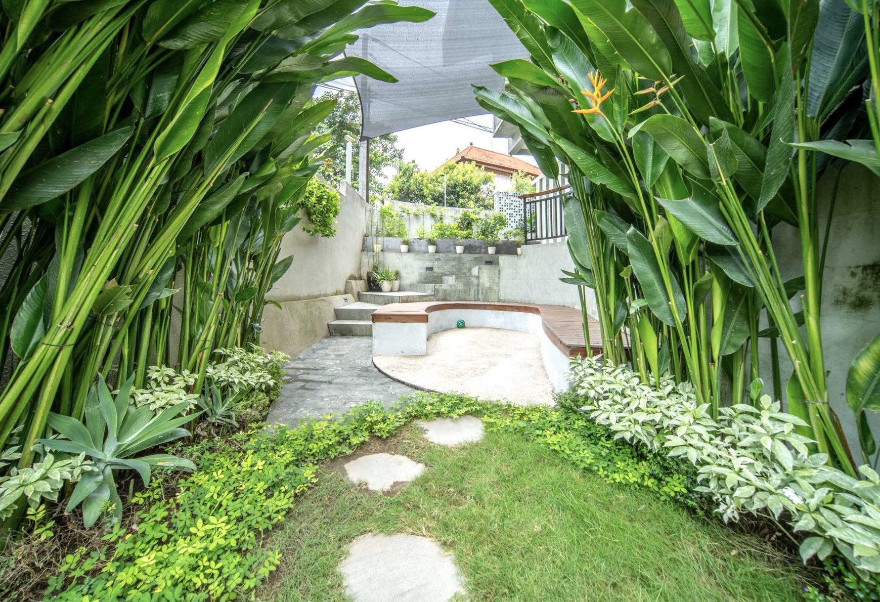 Stunning House Freehold In Padonan Canggu Bali