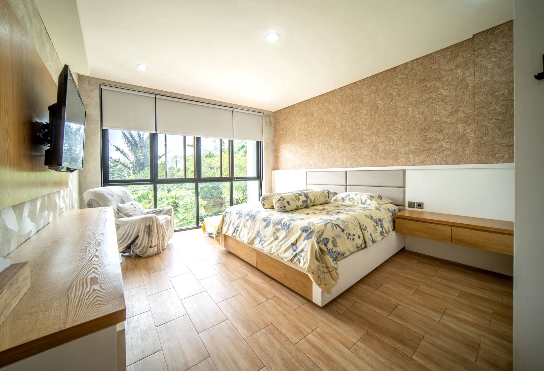 Stunning House Freehold In Padonan Canggu Bali