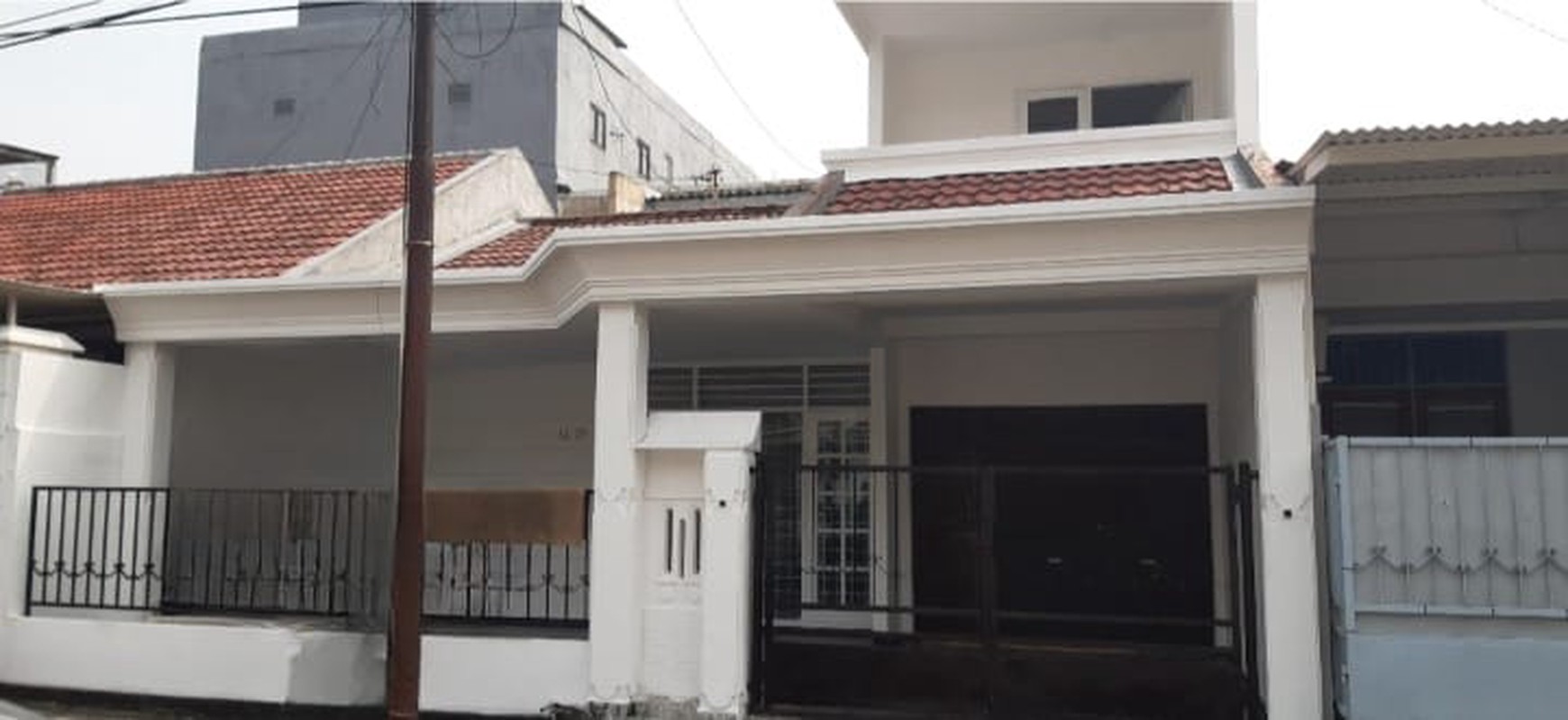 Disewakan Rumah Siap Huni Darmo Indah Selatan