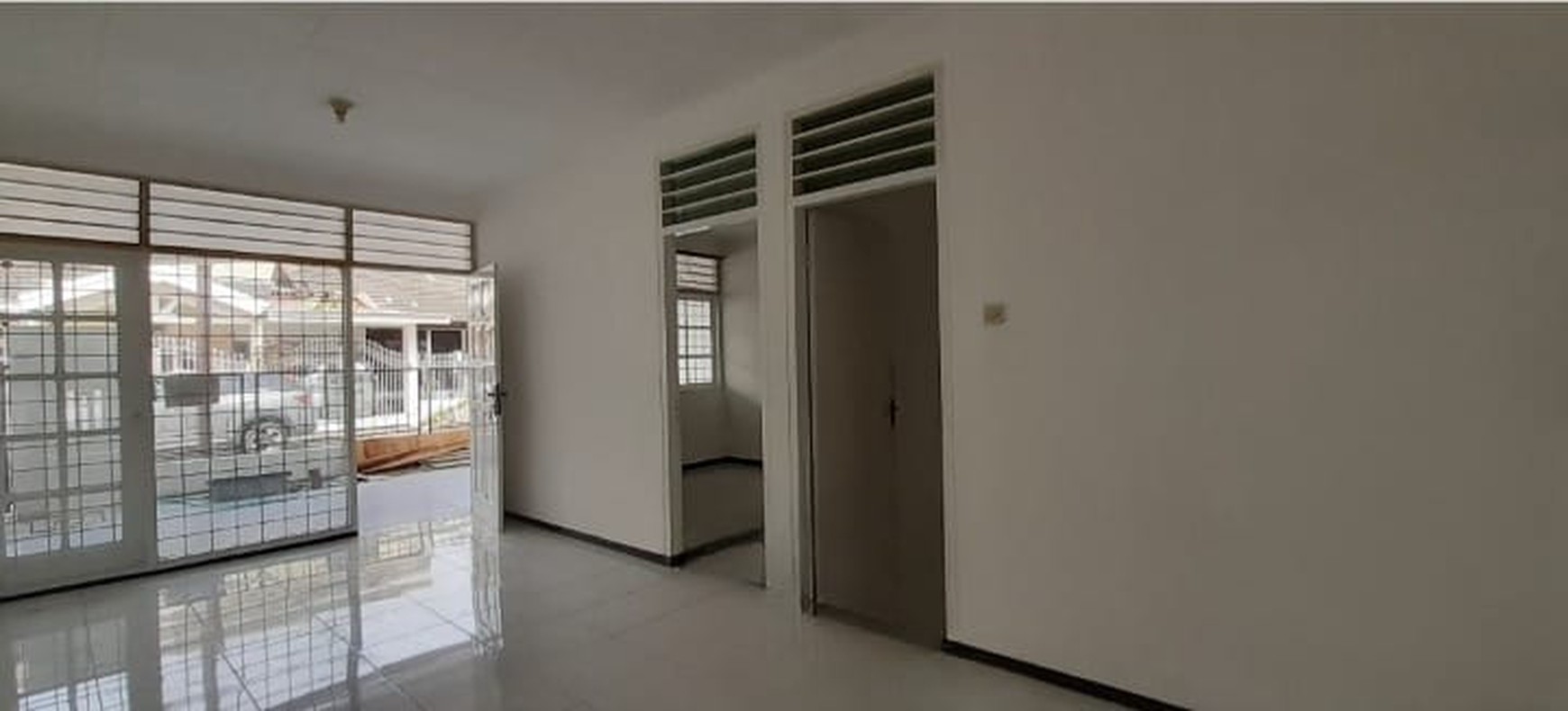 Disewakan Rumah Siap Huni Darmo Indah Selatan