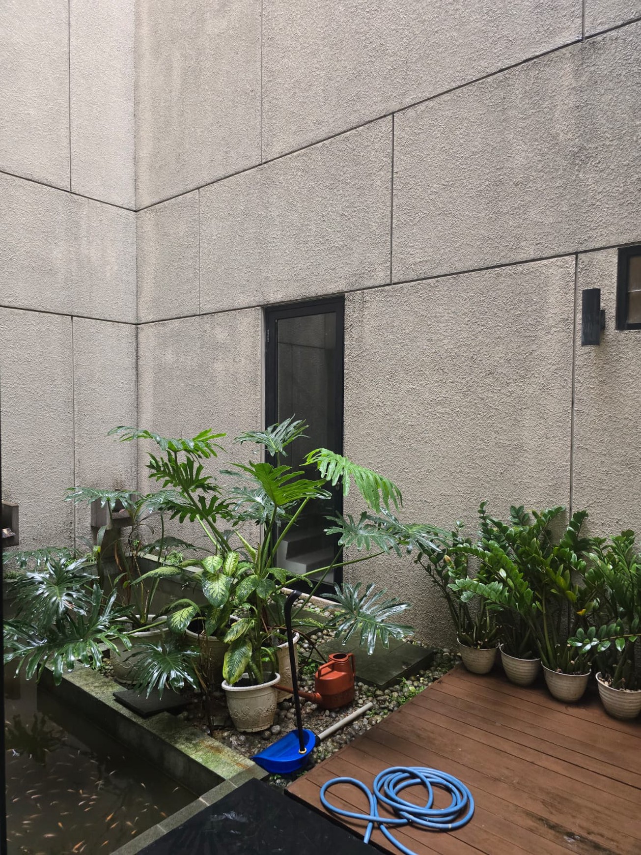 Dijual Rumah Layout Office di Puri, Jakarta Barat