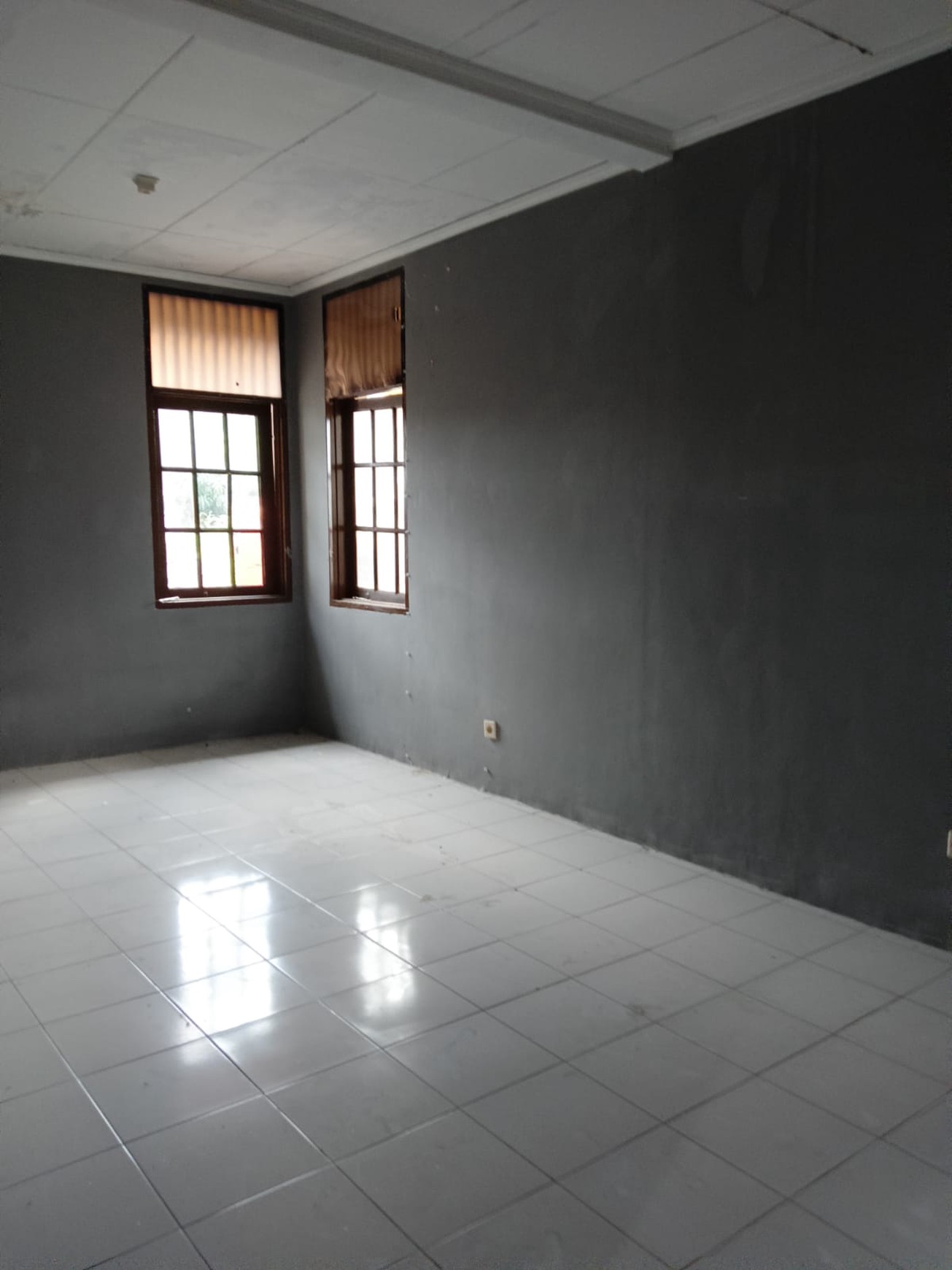 Rumah nyaman,lingkungan oke,dekat kampus STAN di Bintaro Jaya 5
