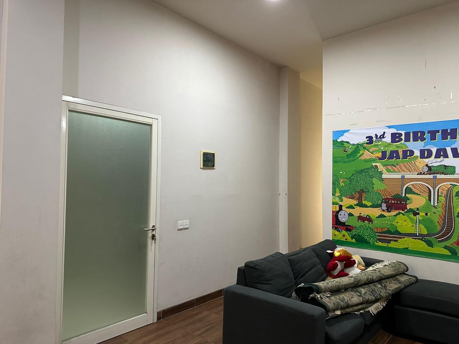 Dijual 2 ruko tengah kota dng letak strategis, dekat kedungdoro n area sekitar nya