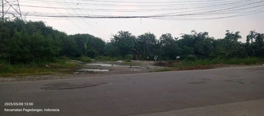 Jarang Ada. Kavling komersial di Jl Raya Legok Kadusirung, depan jl raya