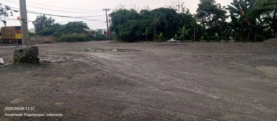 Jarang Ada. Kavling komersial di Jl Raya Legok Kadusirung, depan jl raya