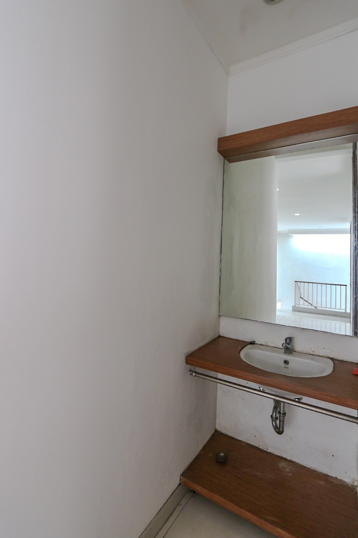 RUMAH NYAMAN CLUSTER ASRI DISCOVERY LUMINA BINTARO, AKSES MUDAH KE BSD, GADING SERPONG.