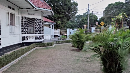 Dijual Rumah lama terawat di Menteng 