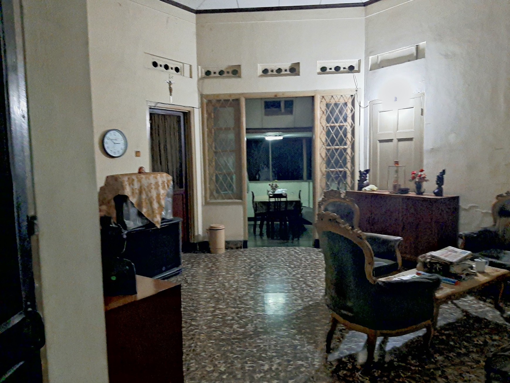 Dijual Rumah lama terawat di Menteng