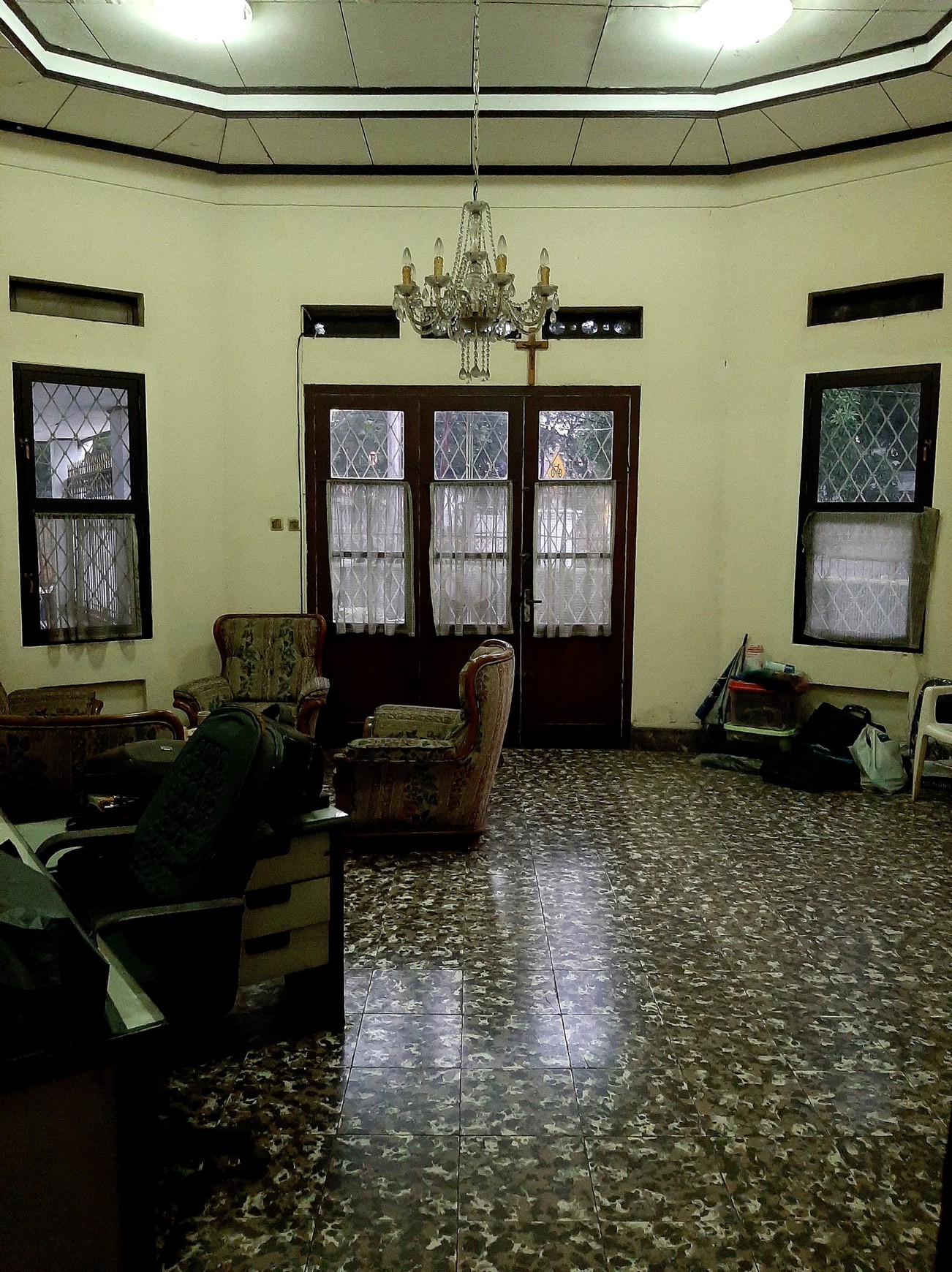 Dijual Rumah lama terawat di Menteng