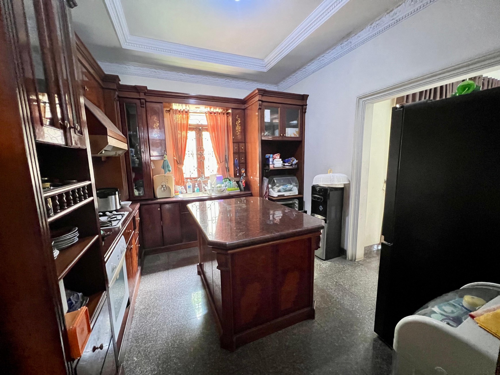 Rumah dijual nyaman, lokasi strategis di Cipete Jaksel