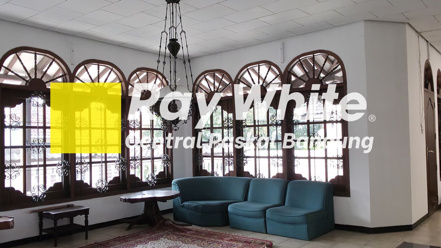Rumah 2 Lantai di Situsari Buah Batu Bandung