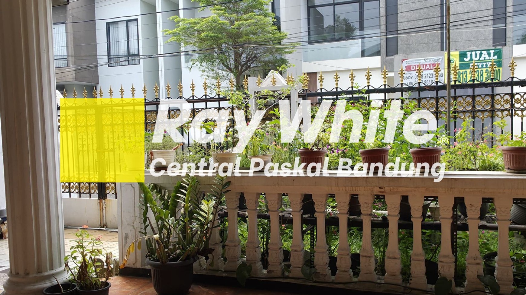 Rumah 2 Lantai di Situsari Buah Batu Bandung
