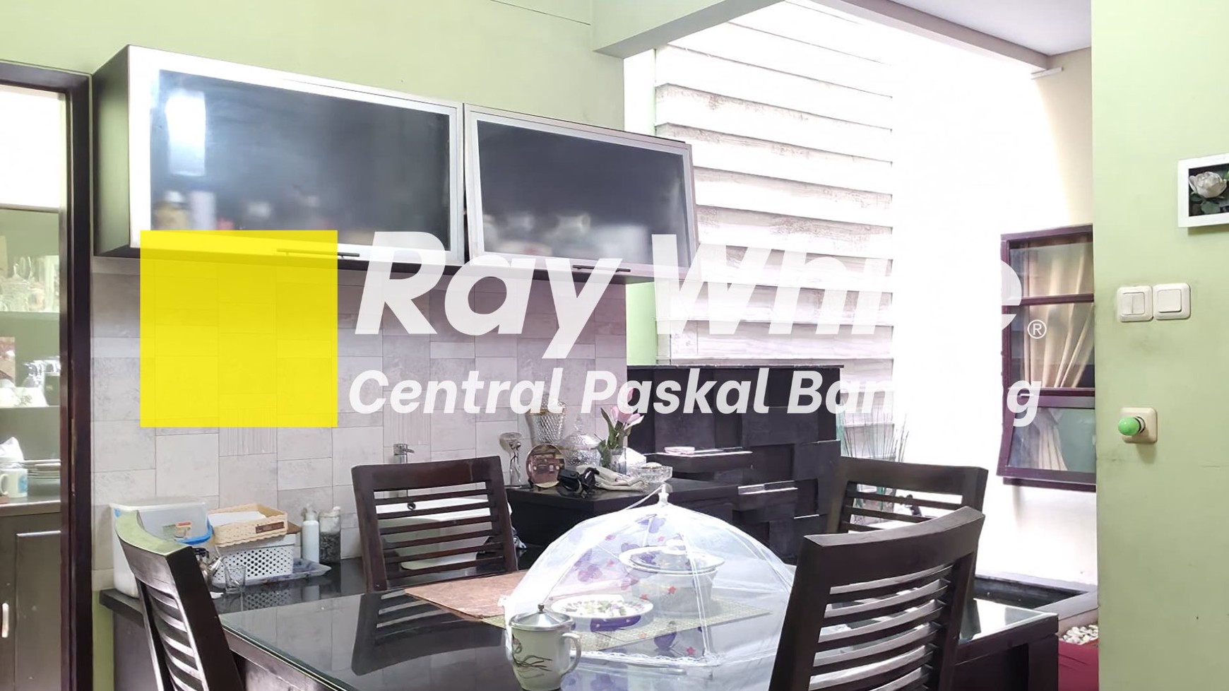 Rumah Asri di Kebon Sirih Bandung