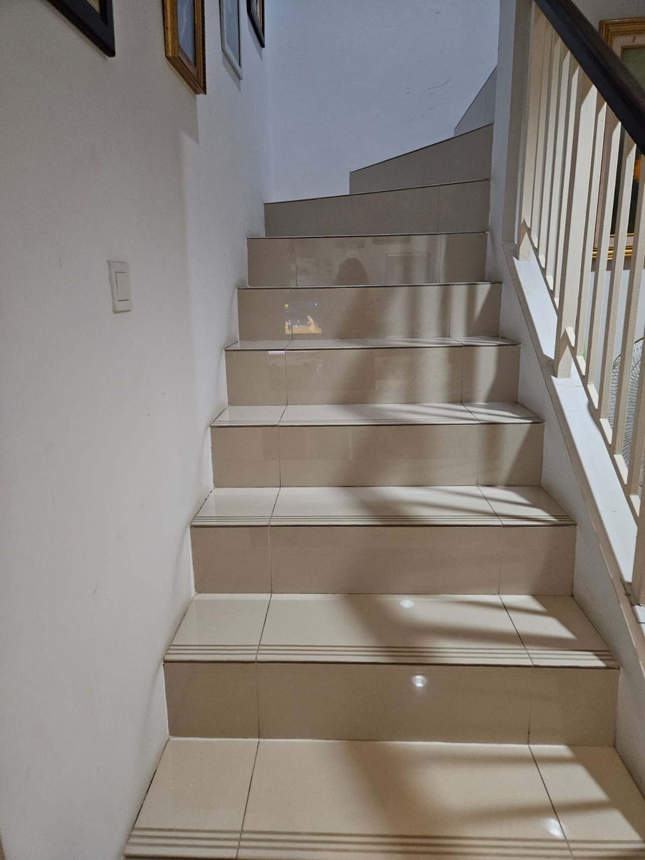 Dijual rumah di cluster Visana Nusa Loka BSD Tangerang Selatan 