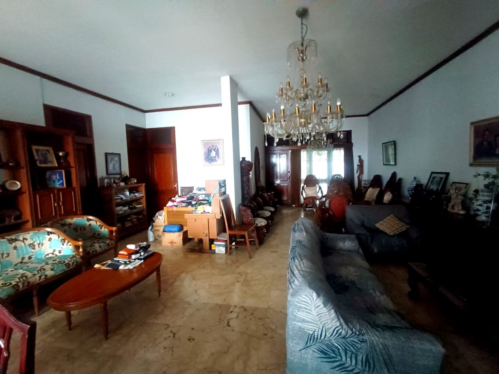 Dijual rumah di Jl Kartika Utama Pondok Indah, Jakarta Selatan