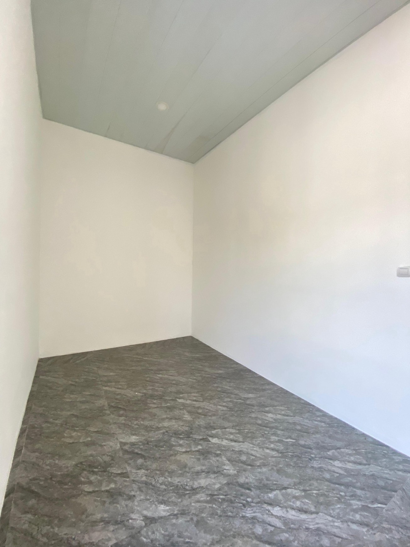 Rumah Brand New Siap Huni di Komplek Besar dan Strategis di Cinere