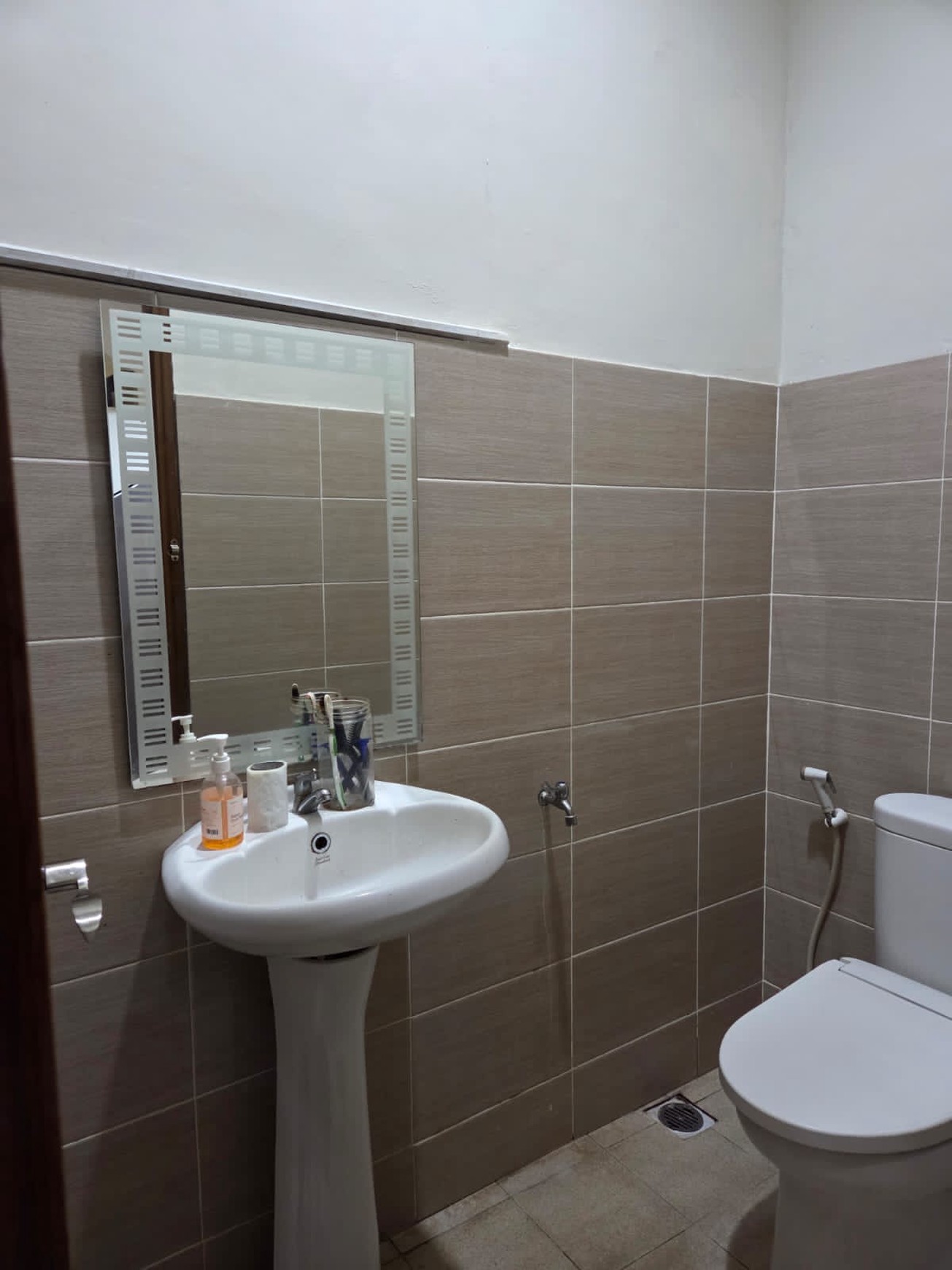 Di Jual Rumah di Jl Conserva Cluster Bintaro Tangerang Selatan