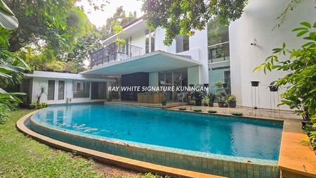Dijual Rumah Mewah Di Kawasan Elite Dekat SCBD 