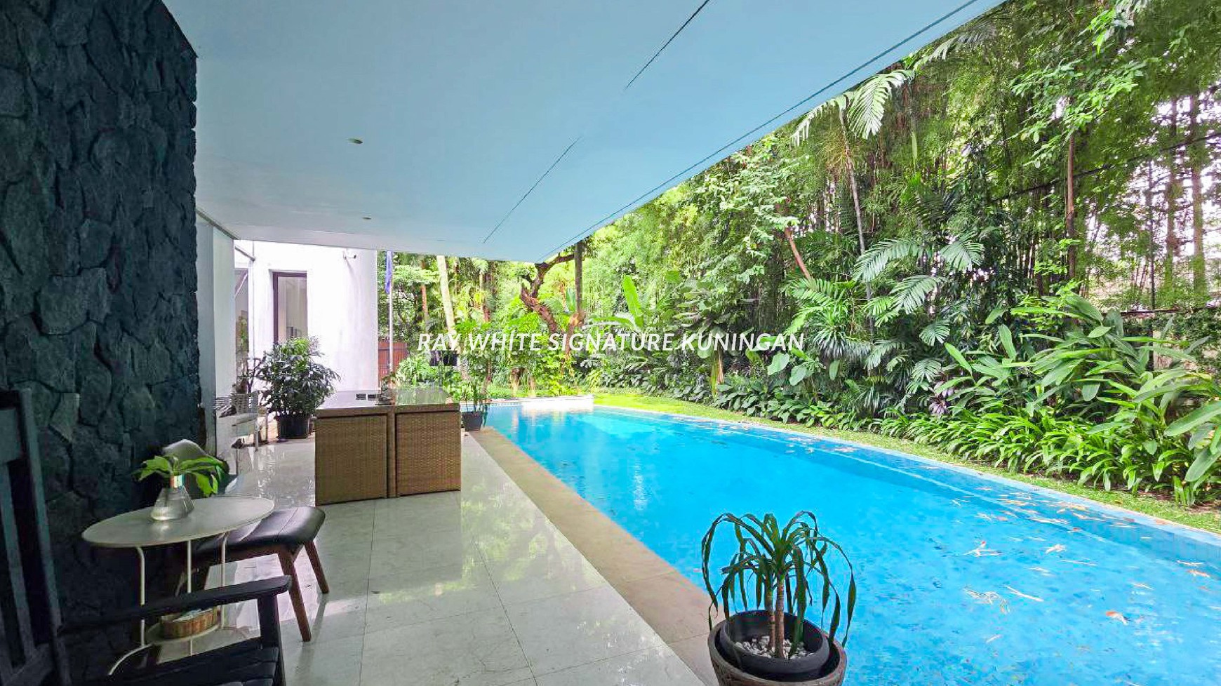 Dijual Rumah Mewah Di Kawasan Elite Dekat SCBD