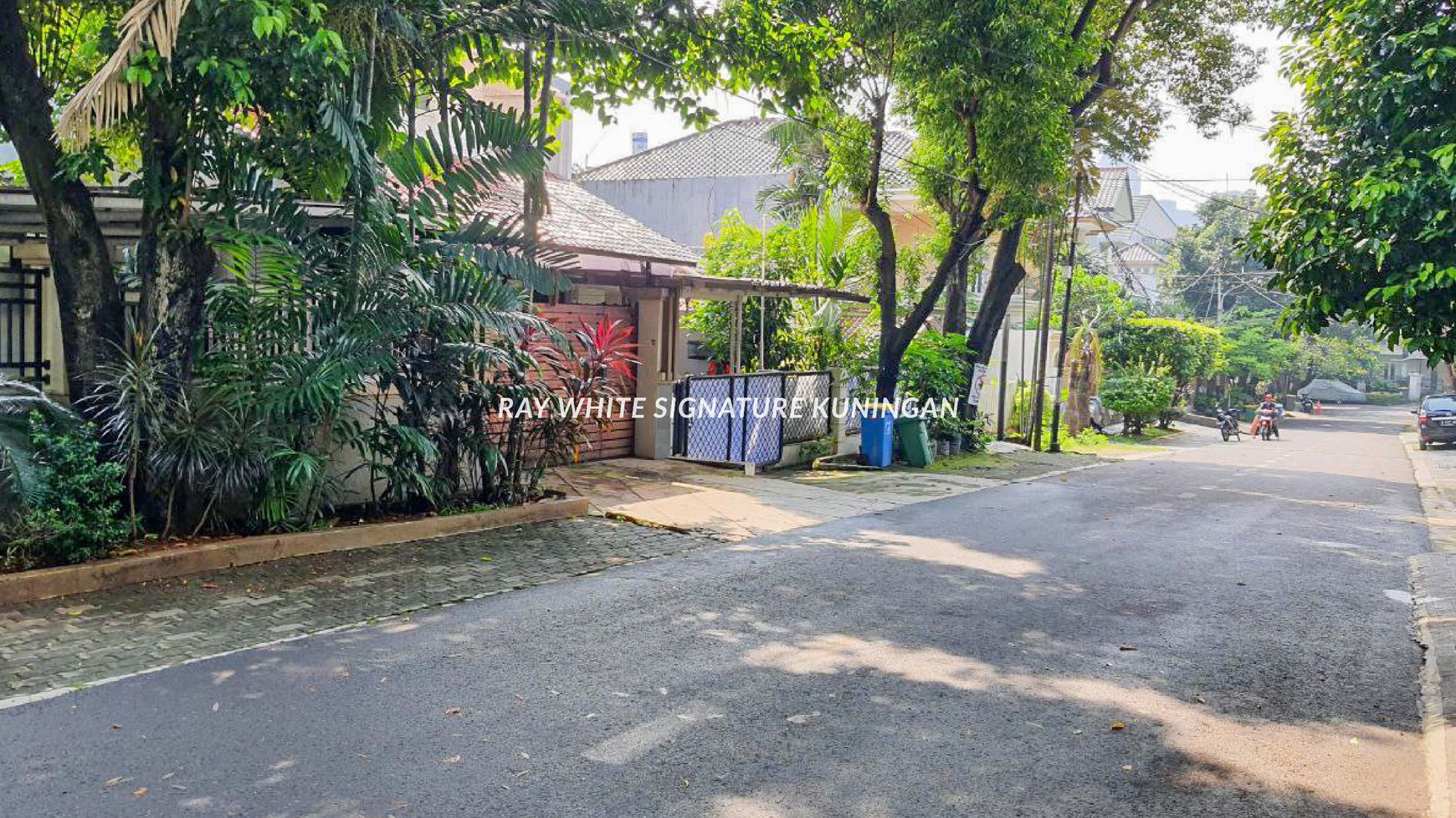 Dijual Rumah Layak Huni Dekat SCBD Lokasi Strategis Area Premium