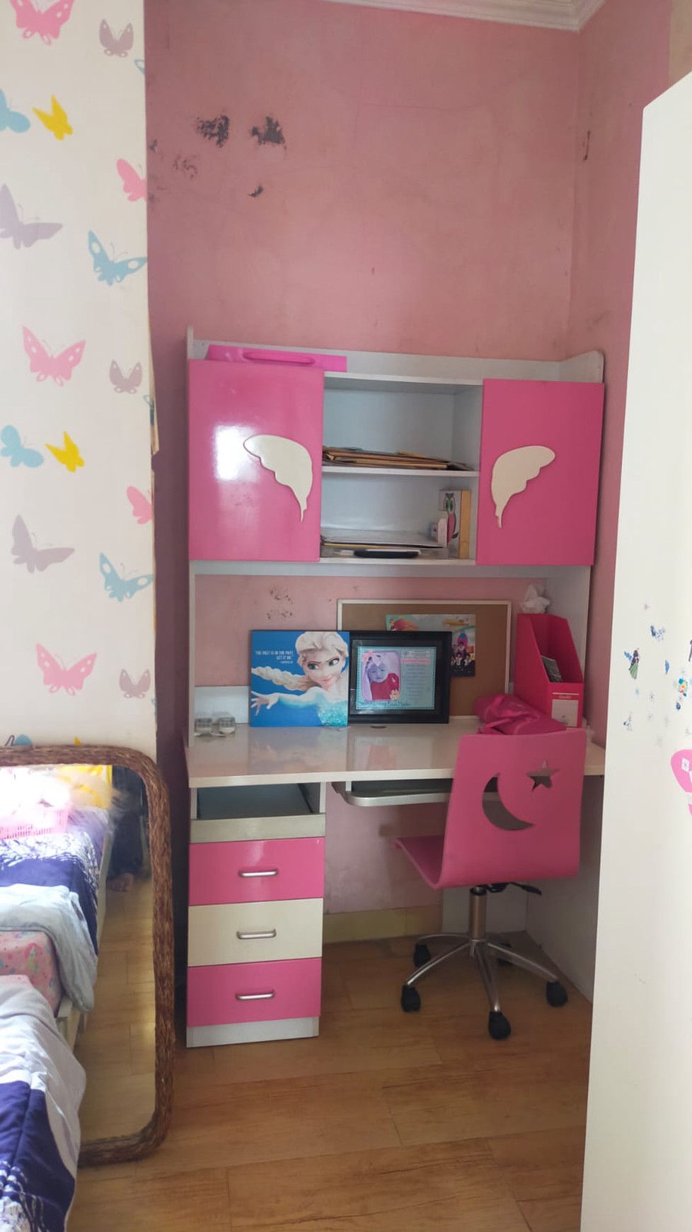 Turun harga rumah Serpong Riverside Residence