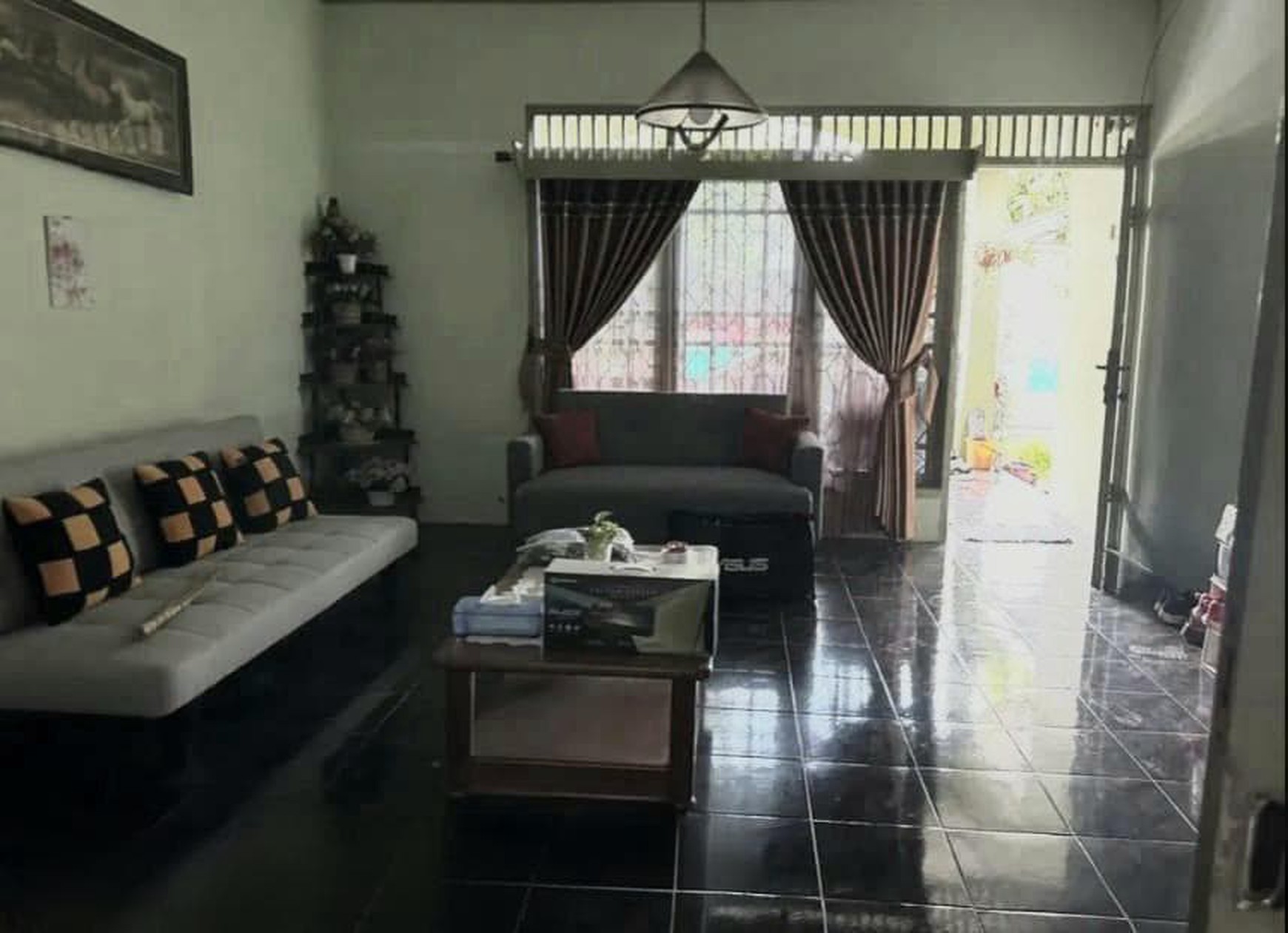 Rumah Tinggal 6 Kamar Lokasi Dekat Ambarukmo Plaza, Caturtunggal Depok Sleman