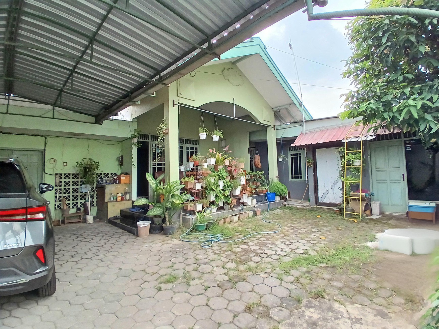 Rumah Tinggal 6 Kamar Lokasi Dekat Ambarukmo Plaza, Caturtunggal Depok Sleman
