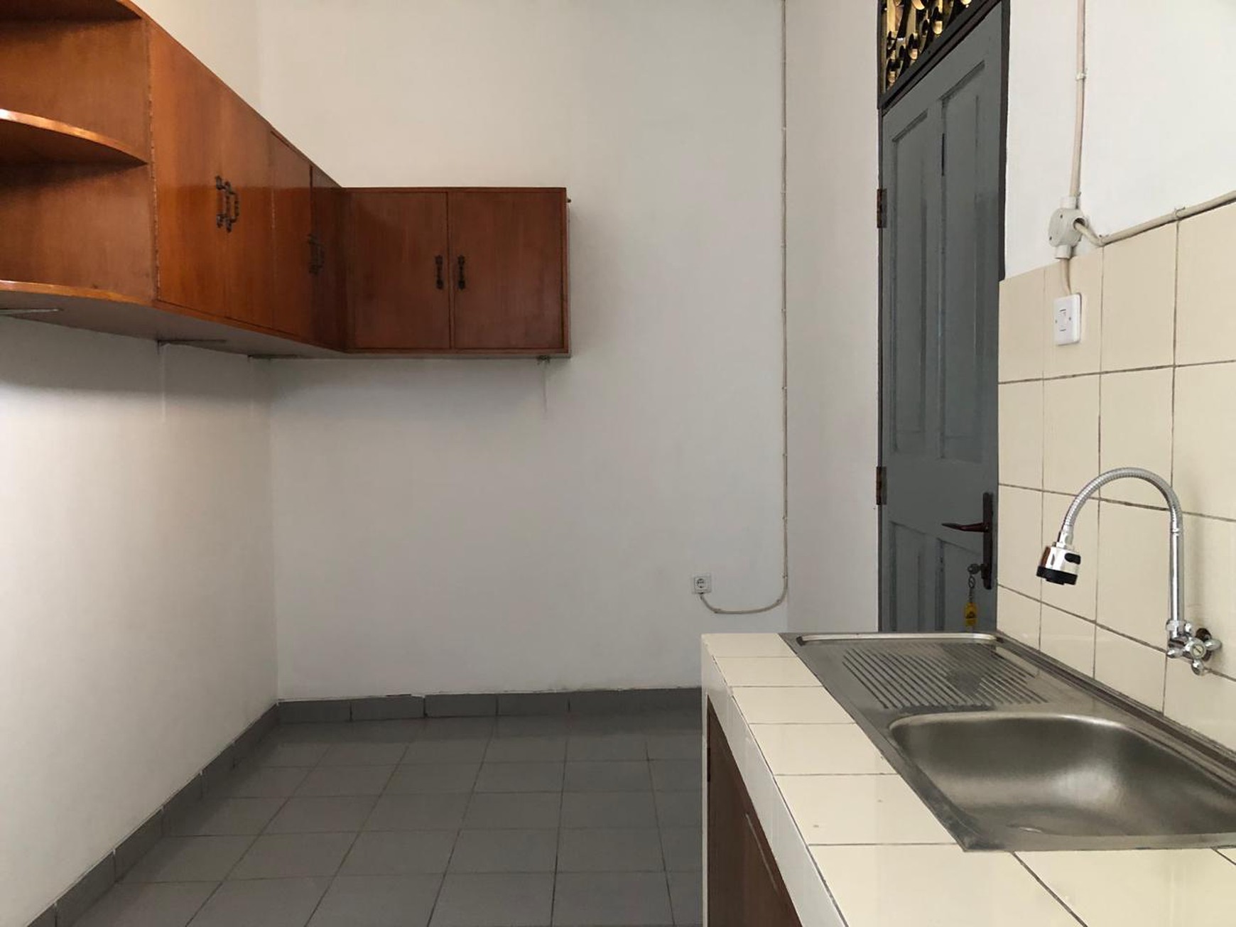 Dijual Rumah Bagus Siap Huni di Bojongloa, Bandung Kota