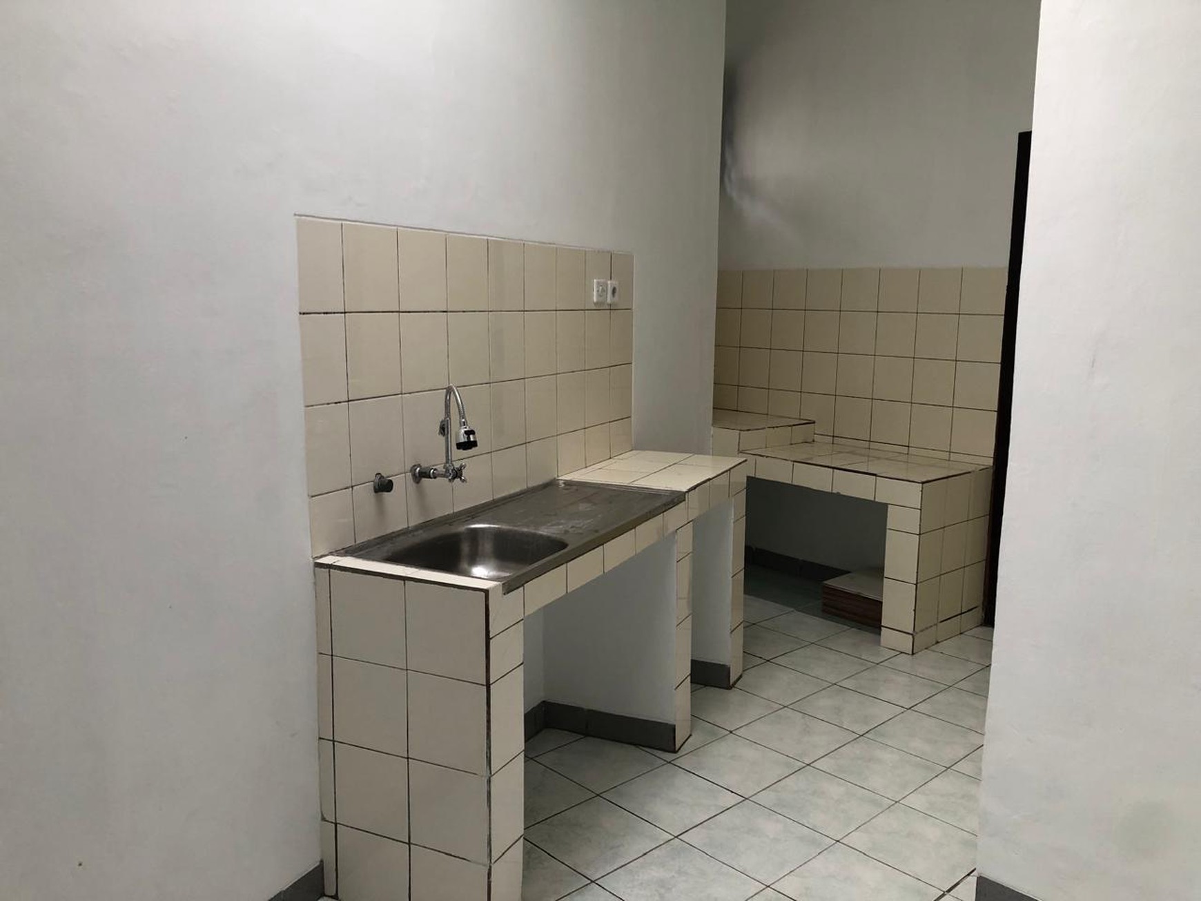 Dijual Rumah Bagus Siap Huni di Bojongloa, Bandung Kota