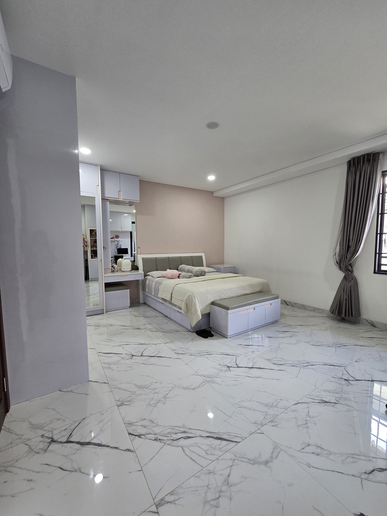 Dijual Rumah Mewah siap huni di kawasan Puspita Loka BSD