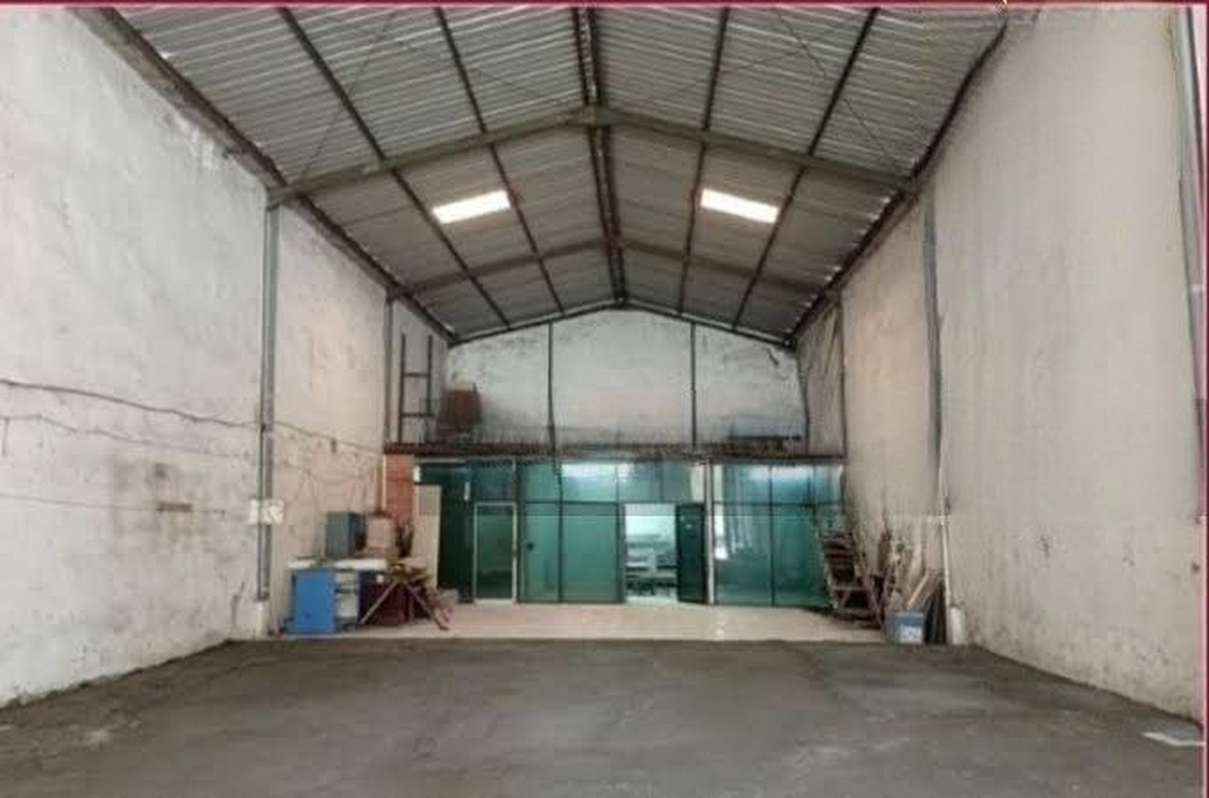 Dijual Gudang Mutiara Margomulyo Indah, Surabaya