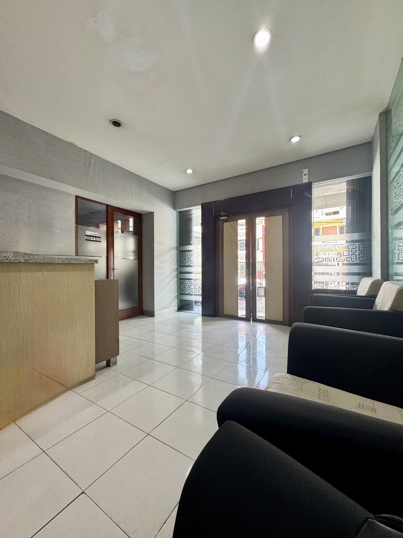 Dijual Ruko gandeng 3 di Tanjung Duren, Jakarta Barat