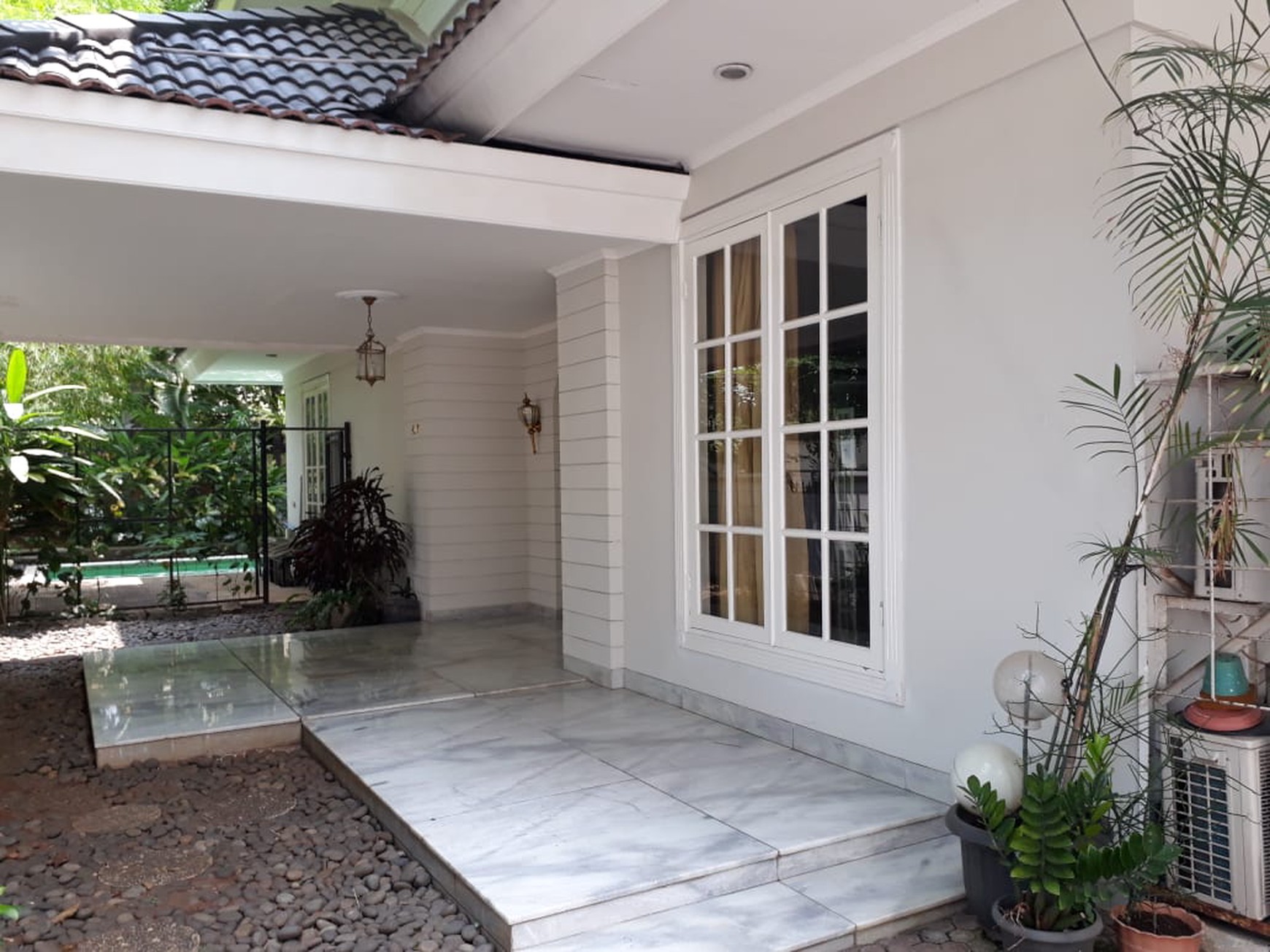 Rumah bagus di Kuningan, Jakarta Selatan, dijual segera.