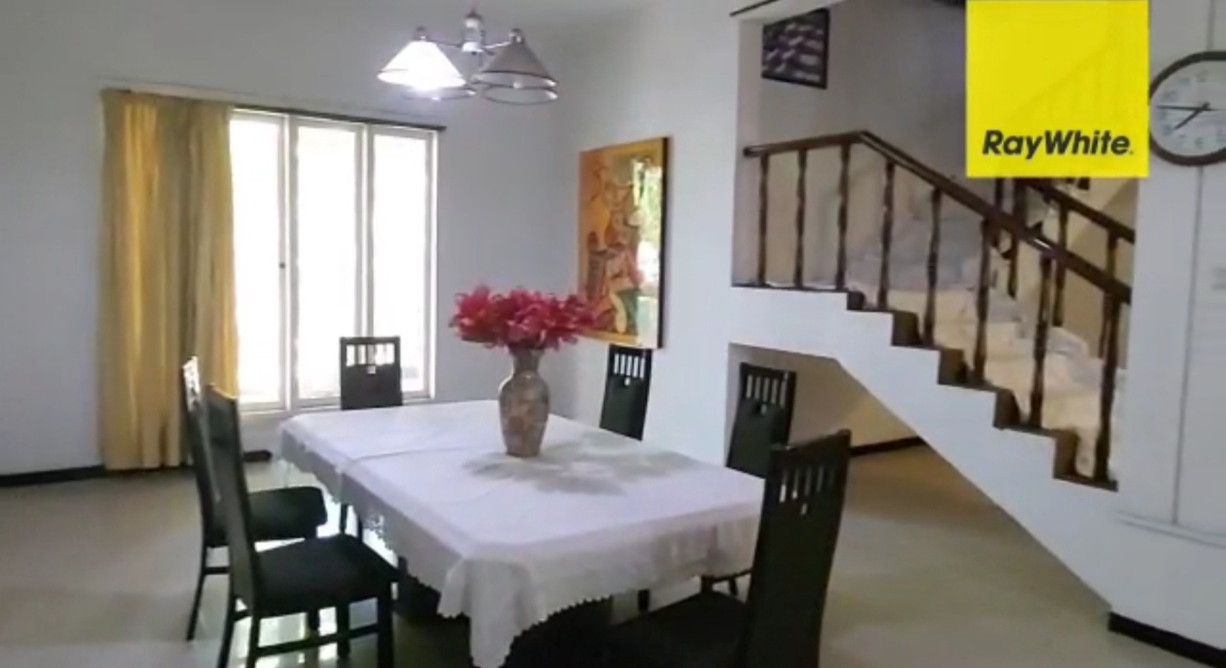 Dijual rumah area komersial Sangat Strategis di raya Merr / Raya Dharmahusada Indah timur